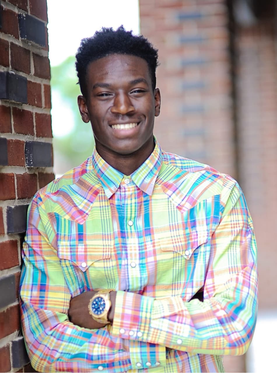 man smiling with nice teeth